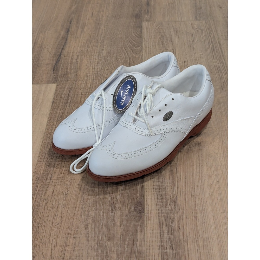 Nike Golf Airliner Wingtip Shoes Womens 9.5 White Leather Spikes 192020-111